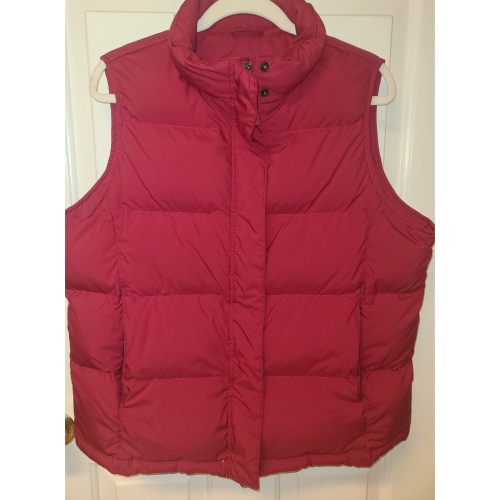 Lands' End Majenta down-filled Goose puffer vest size Large Zipper Buttons